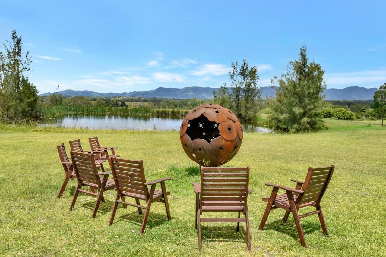 Silver Springs 6Br Luxury Homestead Rothbury 외부 사진