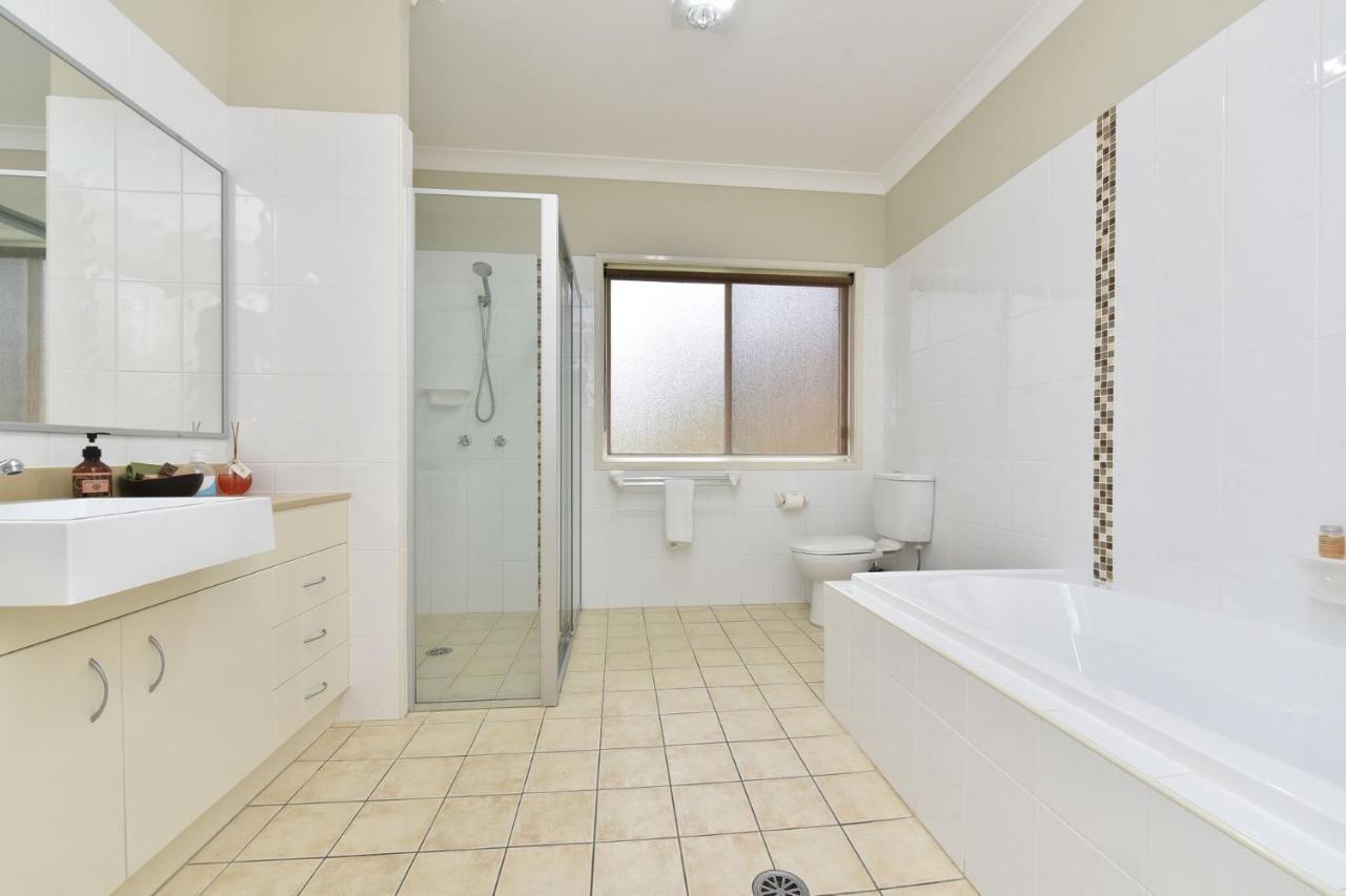 Silver Springs 6Br Luxury Homestead Rothbury 외부 사진